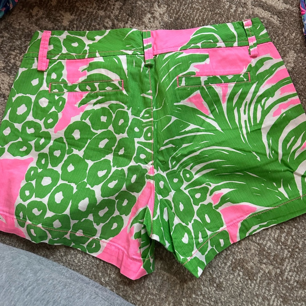 Green & Pink Tropical Print Women’s Shorts - Picture 2 of 2